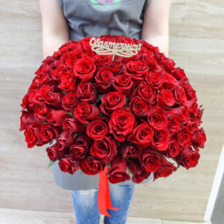 101 krasnaja roza jeksploujer 324x324 - Доставка цветов в Челябинске