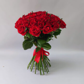 51 krasnaja roza 60 sm 324x324 - Доставка цветов в Челябинске