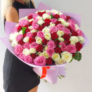 101 roza miks 1 324x324 - Доставка цветов в Челябинске